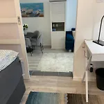 Beach-style Downtown, Ujlipotvaros דירה בודפשט