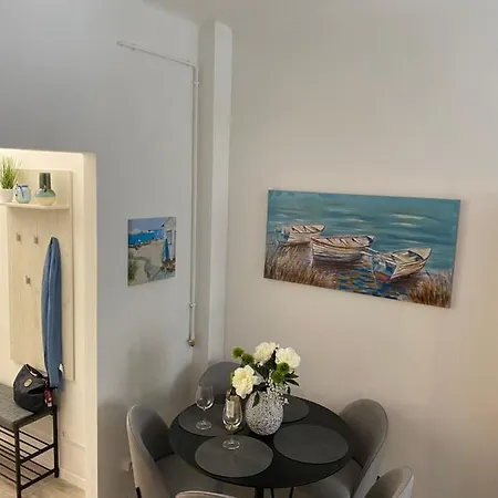 Beach-style Downtown, Ujlipotvaros Appartement Boedapest